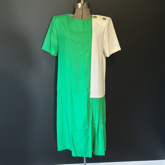 Vintage 80s J. Ellis White & Green Asymmetric Half-pleated Dress - Picture 1 of 12